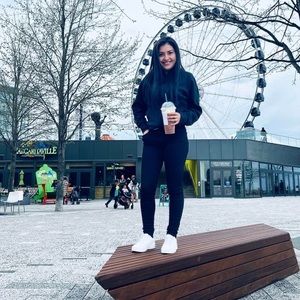 Meet your Posher, Denefht